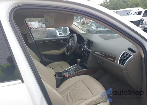 2011 Audi Q5 2.0T Premium z USA, uszkodzony, nr VIN WA1LFAFP5BA007345